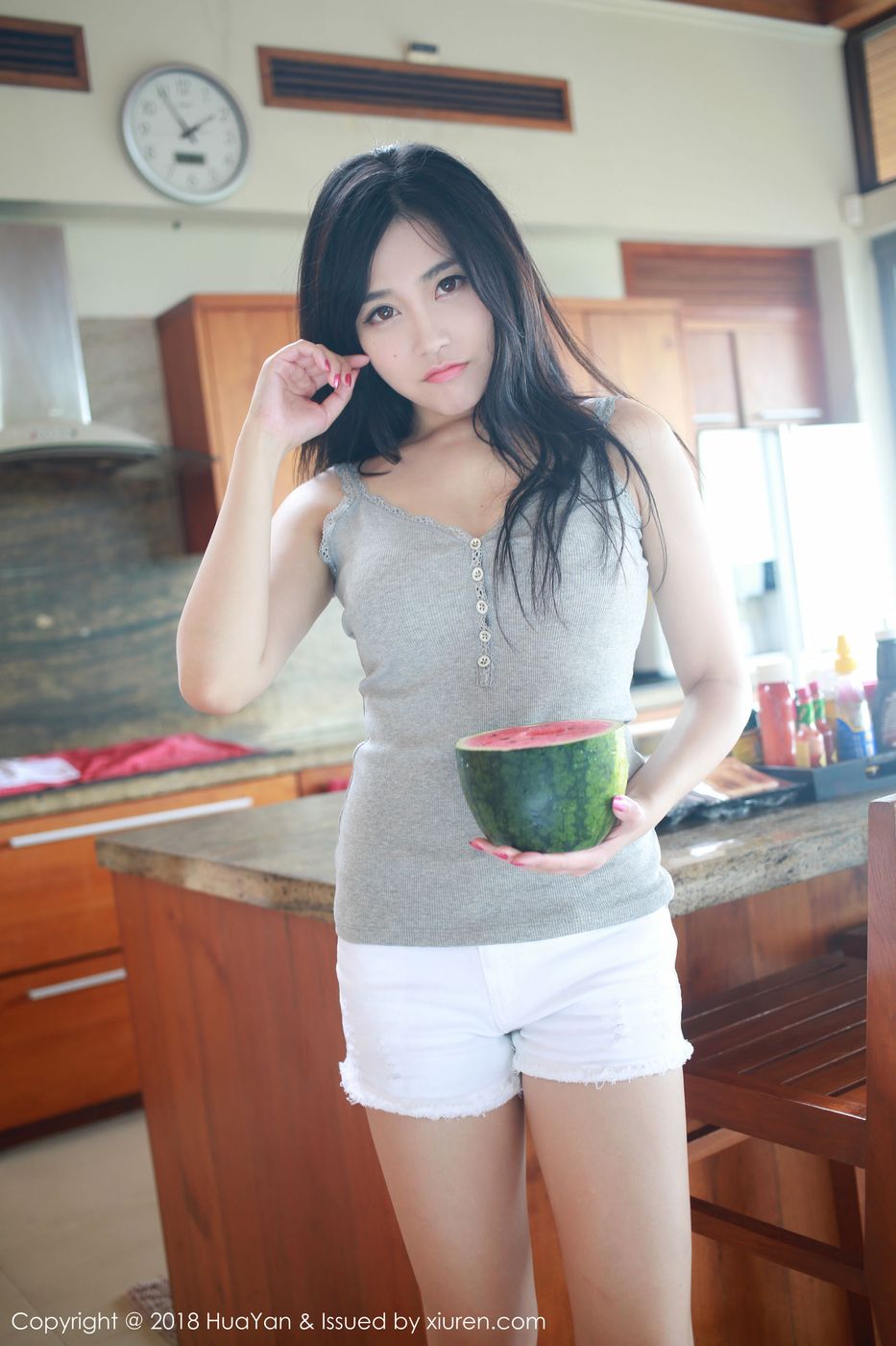 性感女神许诺Sabrina美胸热裤苏梅岛旅拍 Vol.054