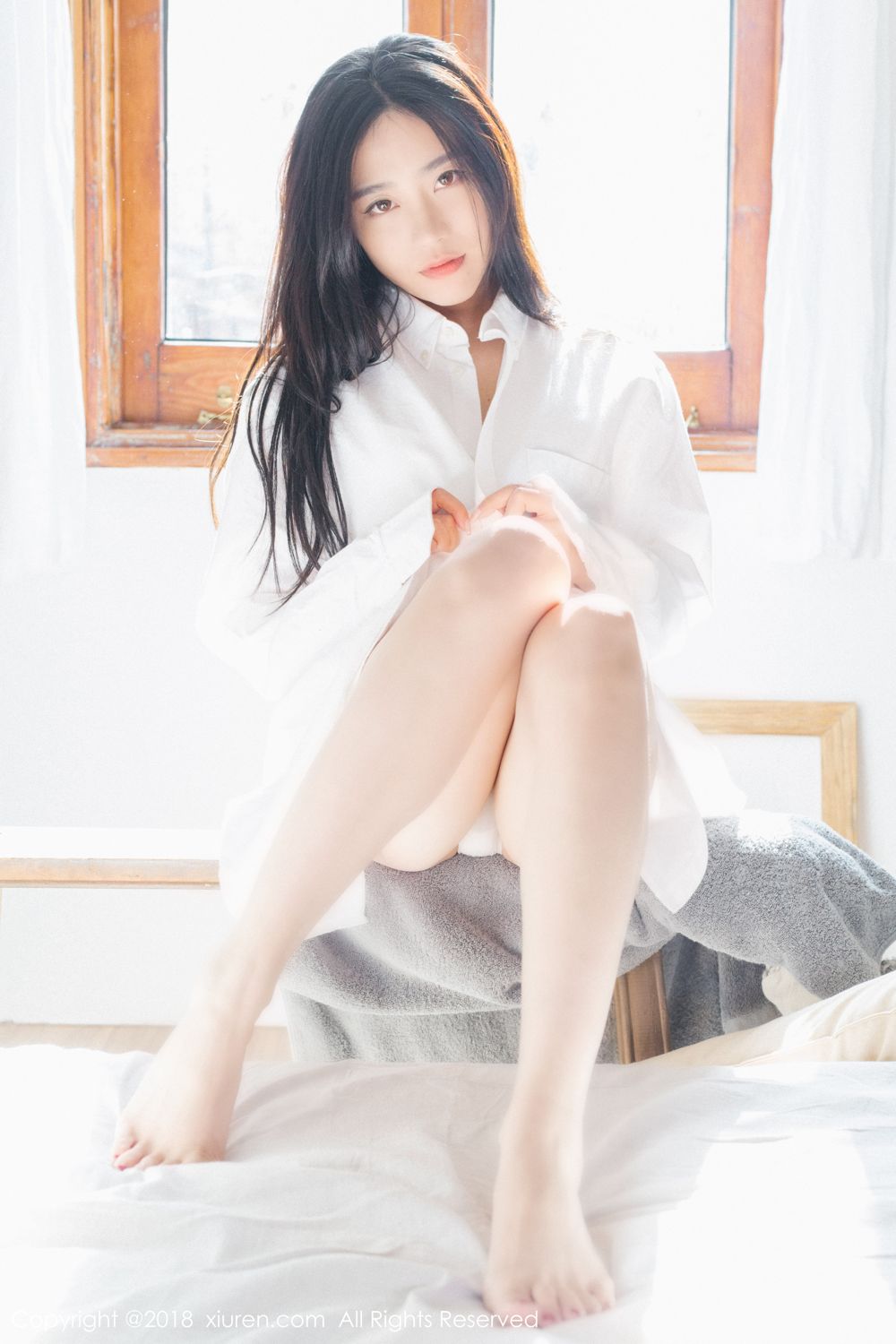 宅男女神许诺Sabrina清新薄纱早安女友写真 No.1024