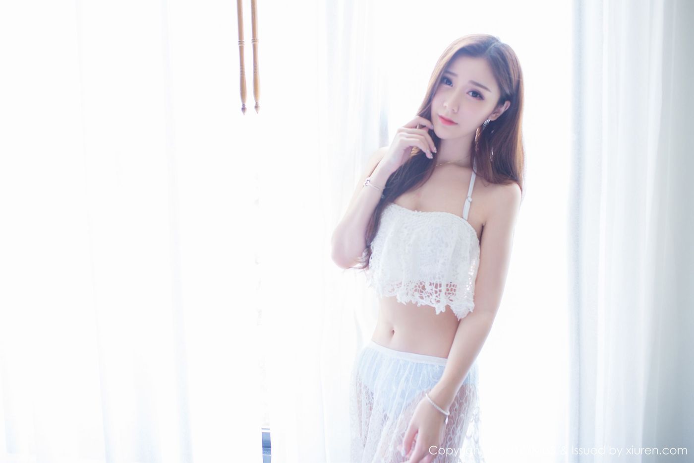 性感女神淼淼萌萌哒比基尼透视装兰卡威旅拍第二套