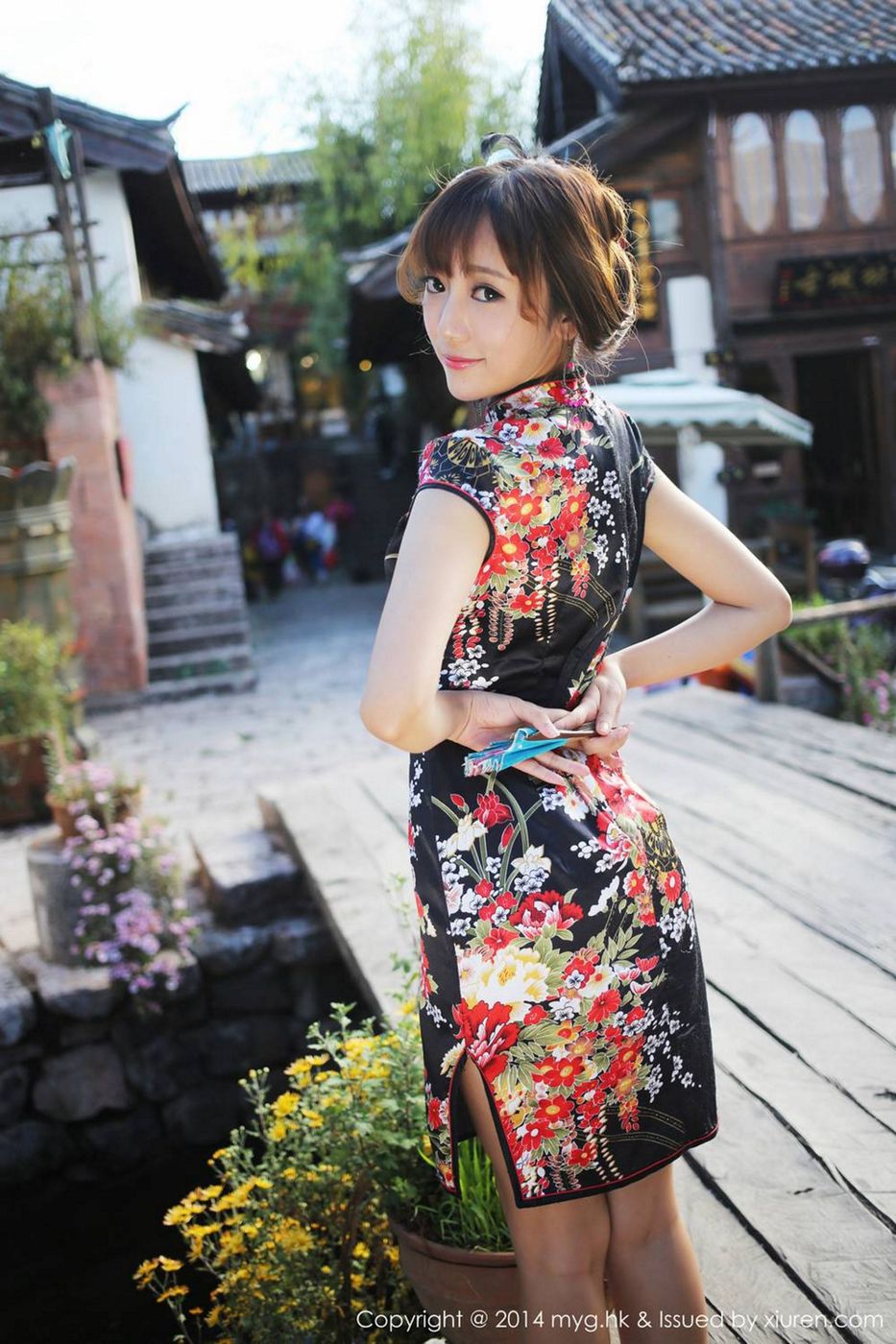 旗袍美女王馨瑶yanni极品身材丽江旅拍最后一套 Vol.080