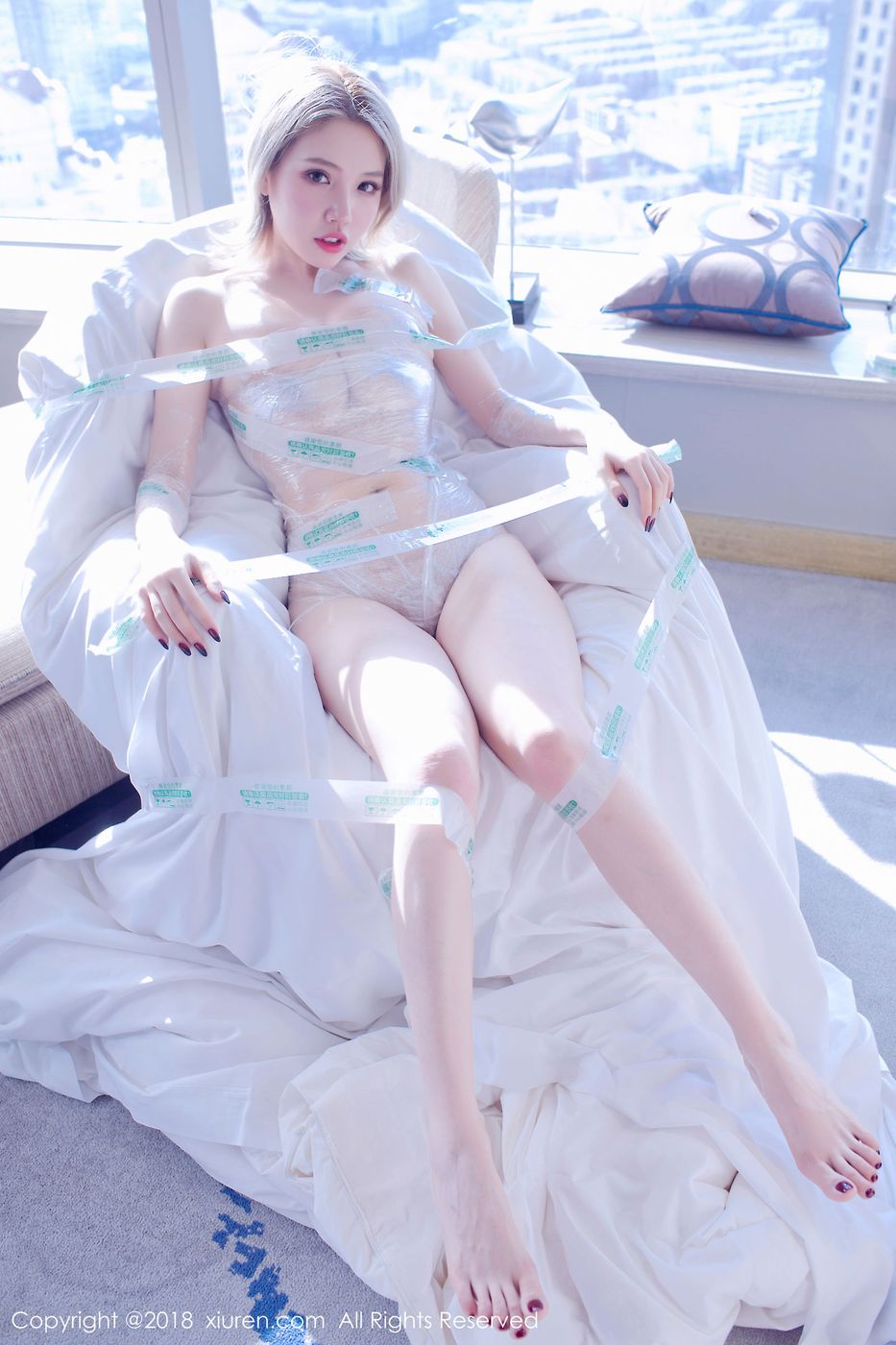 性感美女黄楽然极品身材浑圆翘乳COS枪娘写真 No.911