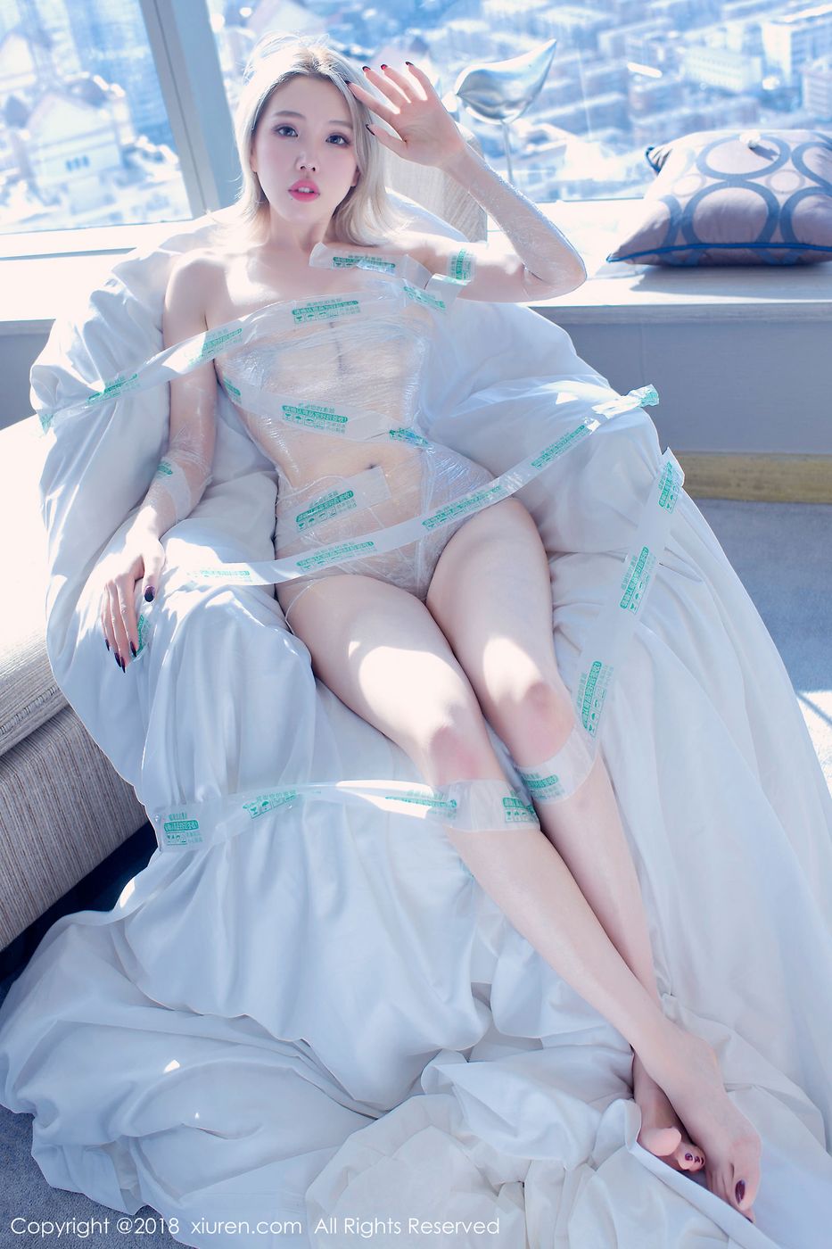 性感美女黄楽然极品身材浑圆翘乳COS枪娘写真 No.911