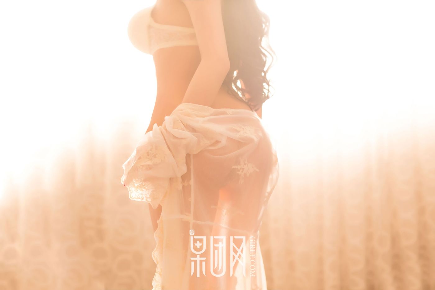 极品美女陈雅漫兔女郎花斑豹水手服性感爆棚套图