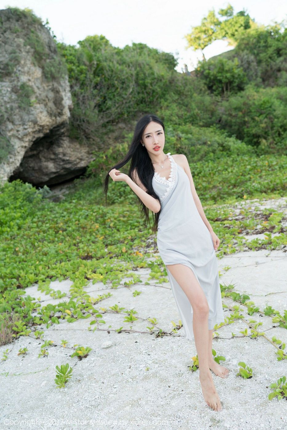 魅妍社美女模特余心曼美胸长腿内衣诱惑塞班旅拍