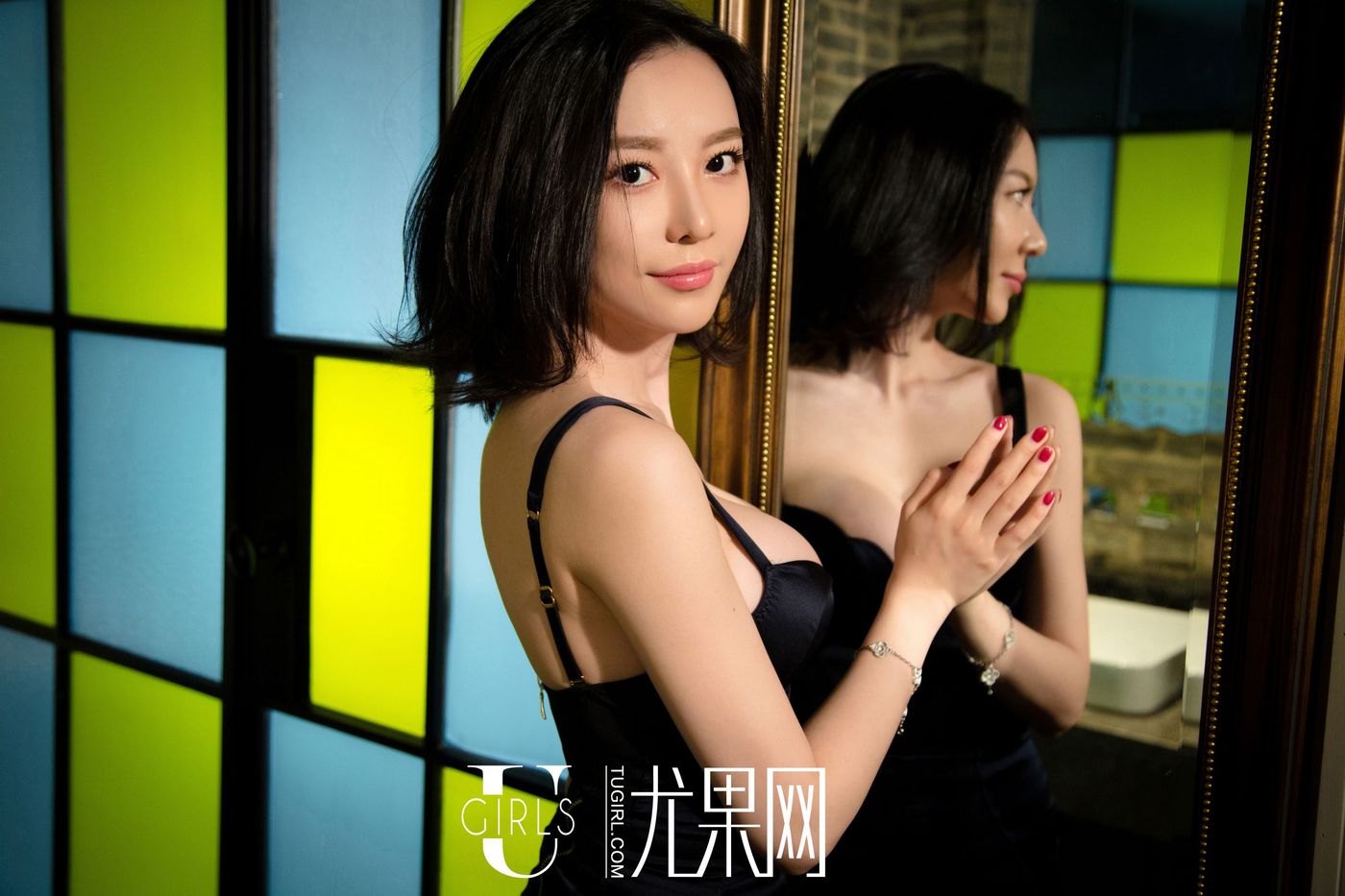 气质女神慕羽茜黑色小礼服坚挺爆乳大尺度诱惑套图