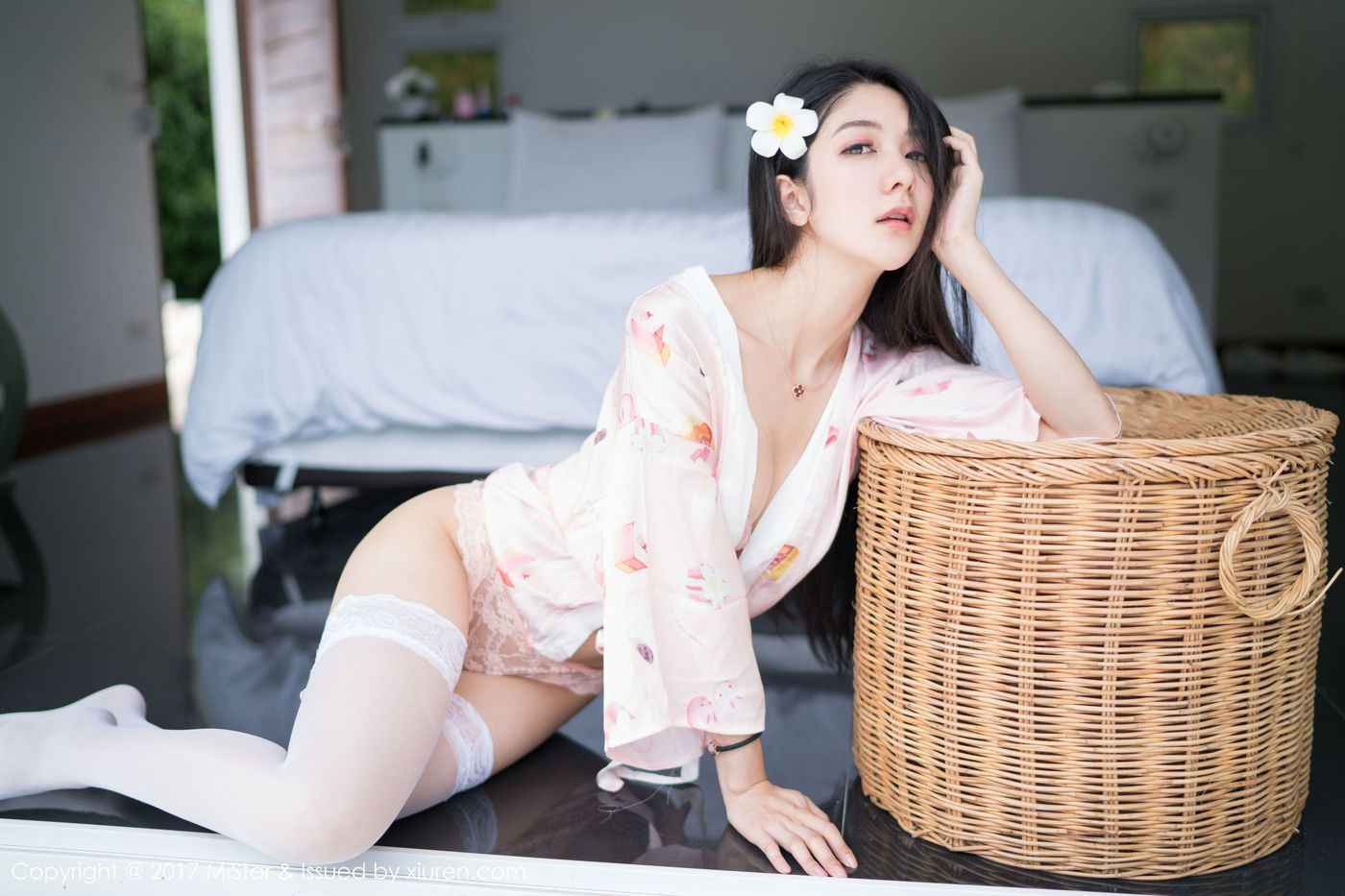 美女模特Angela小热巴内衣诱惑修长美腿甲米旅拍第一套