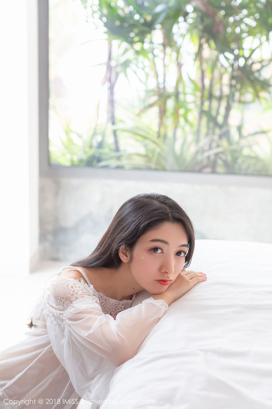 性感女神Angela小热巴近乎透明肚兜诱惑欲说还羞大尺度美图