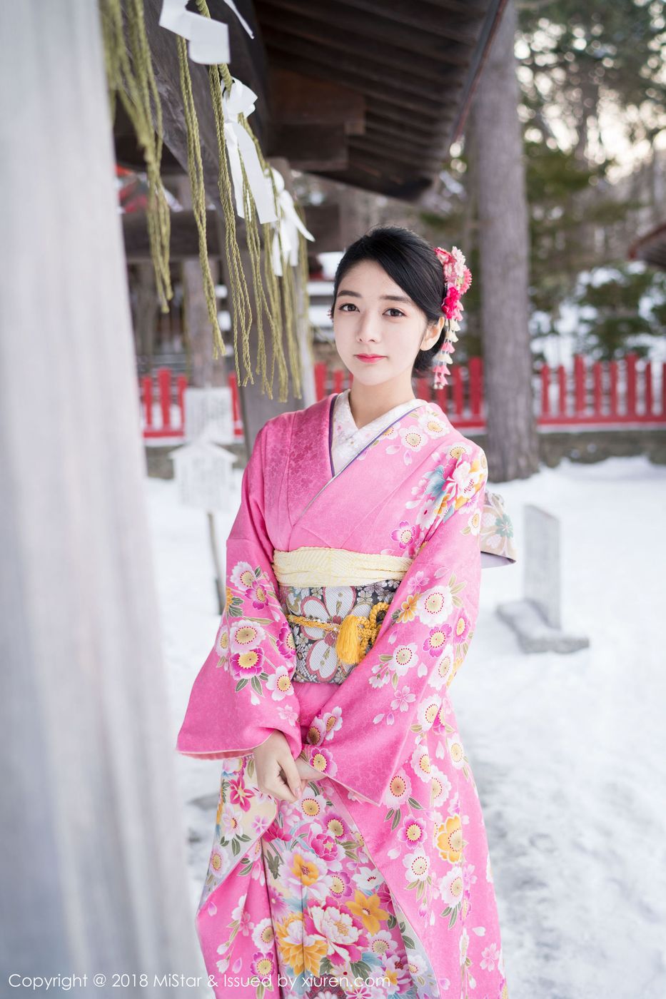 性感女神Angela小热巴开背毛衣和服美腿万种风情写真 VOL.213