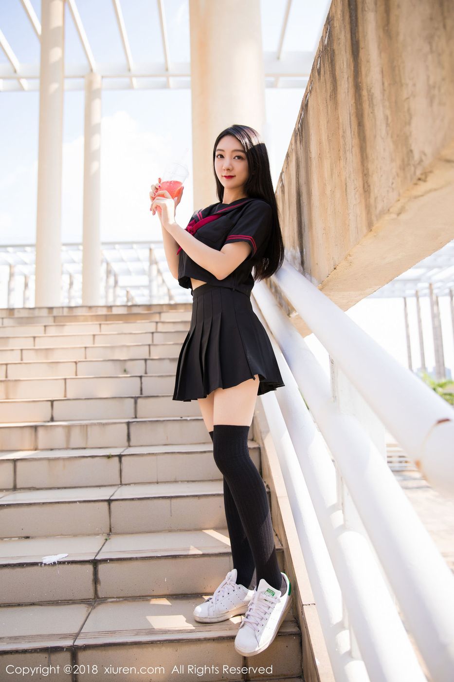 性感女神Angela小热巴英伦式校服修长美腿制服诱惑写真