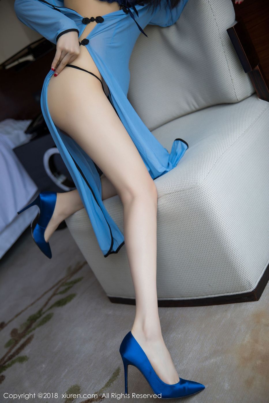 性感女神Angela喜欢猫透视民国风旗袍修长美腿内衣诱惑美图