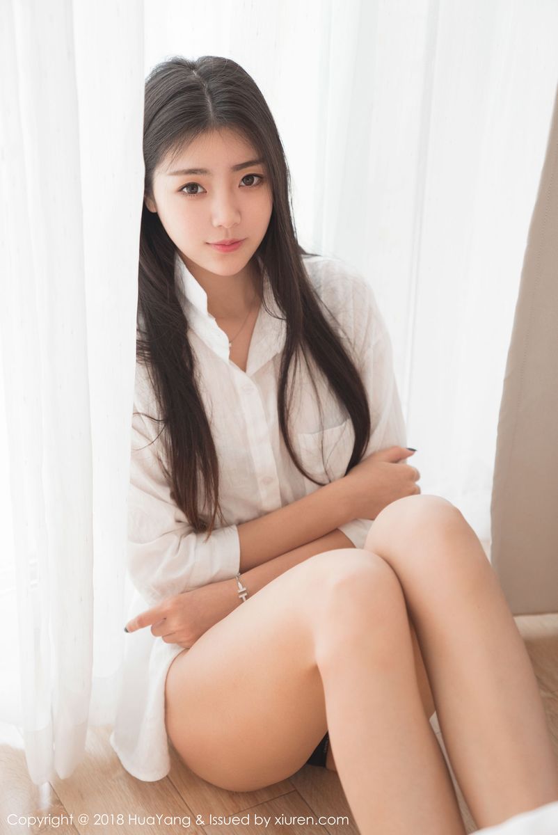 美女模特可乐Vicky白衬衫长发飘飘泰国旅拍