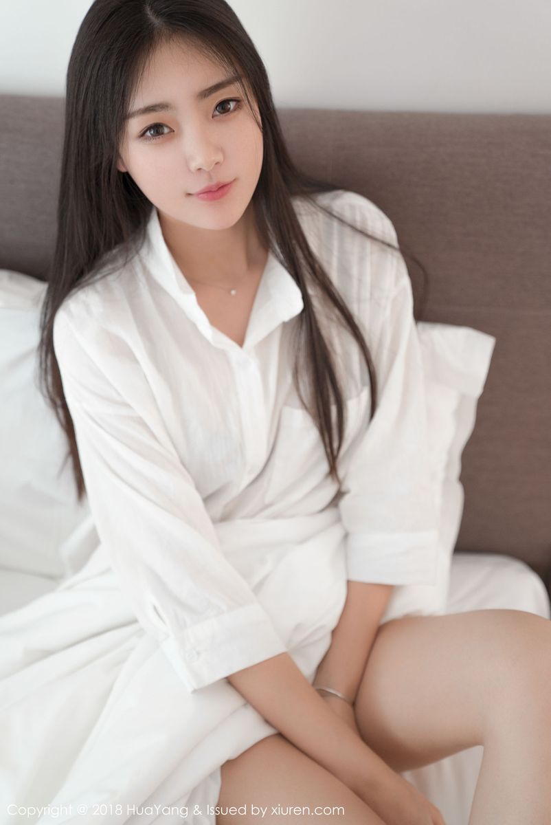 美女模特可乐Vicky白衬衫长发飘飘泰国旅拍