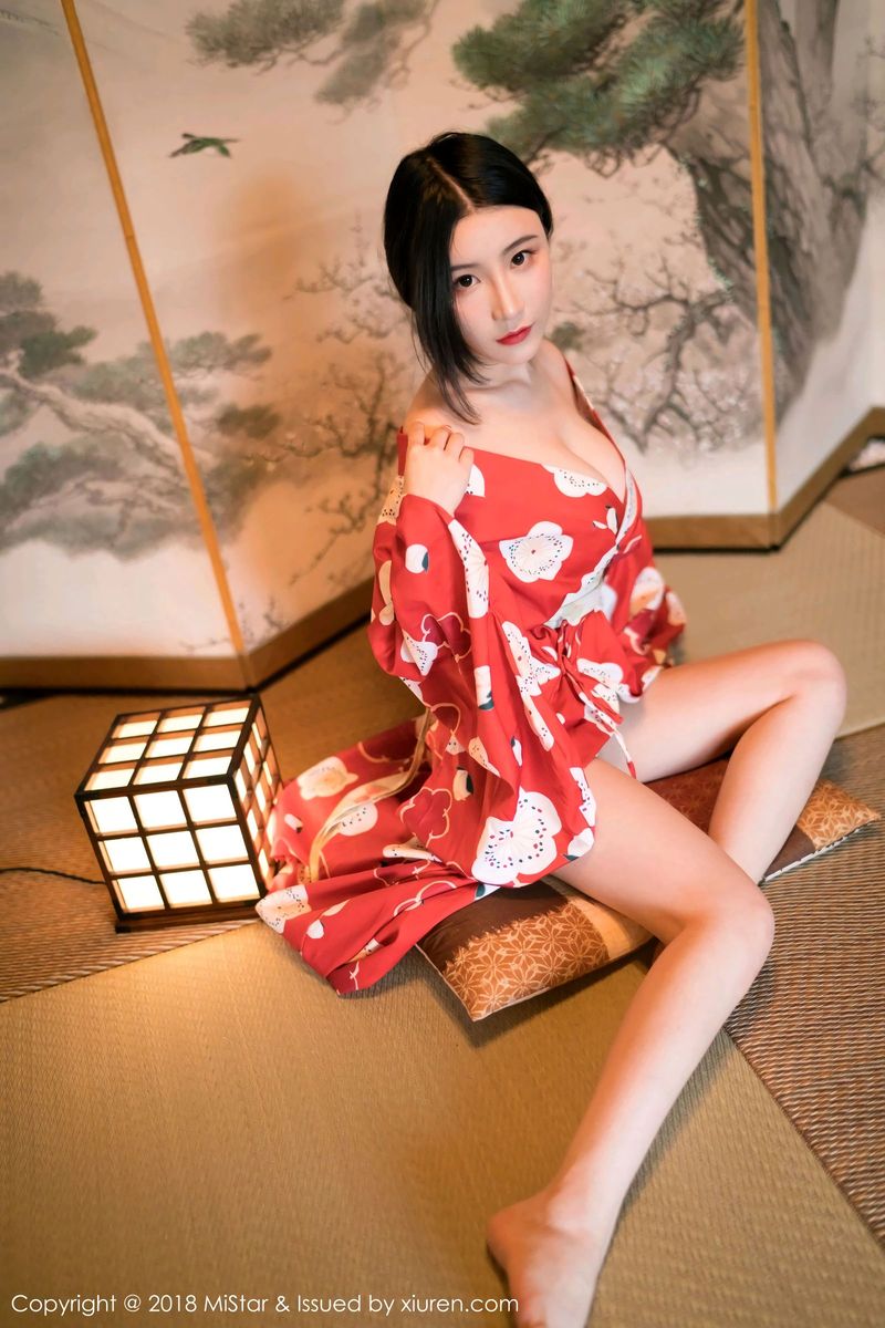 性感女神谢芷馨Sindy红色和服白嫩美腿大尺度北海道旅拍