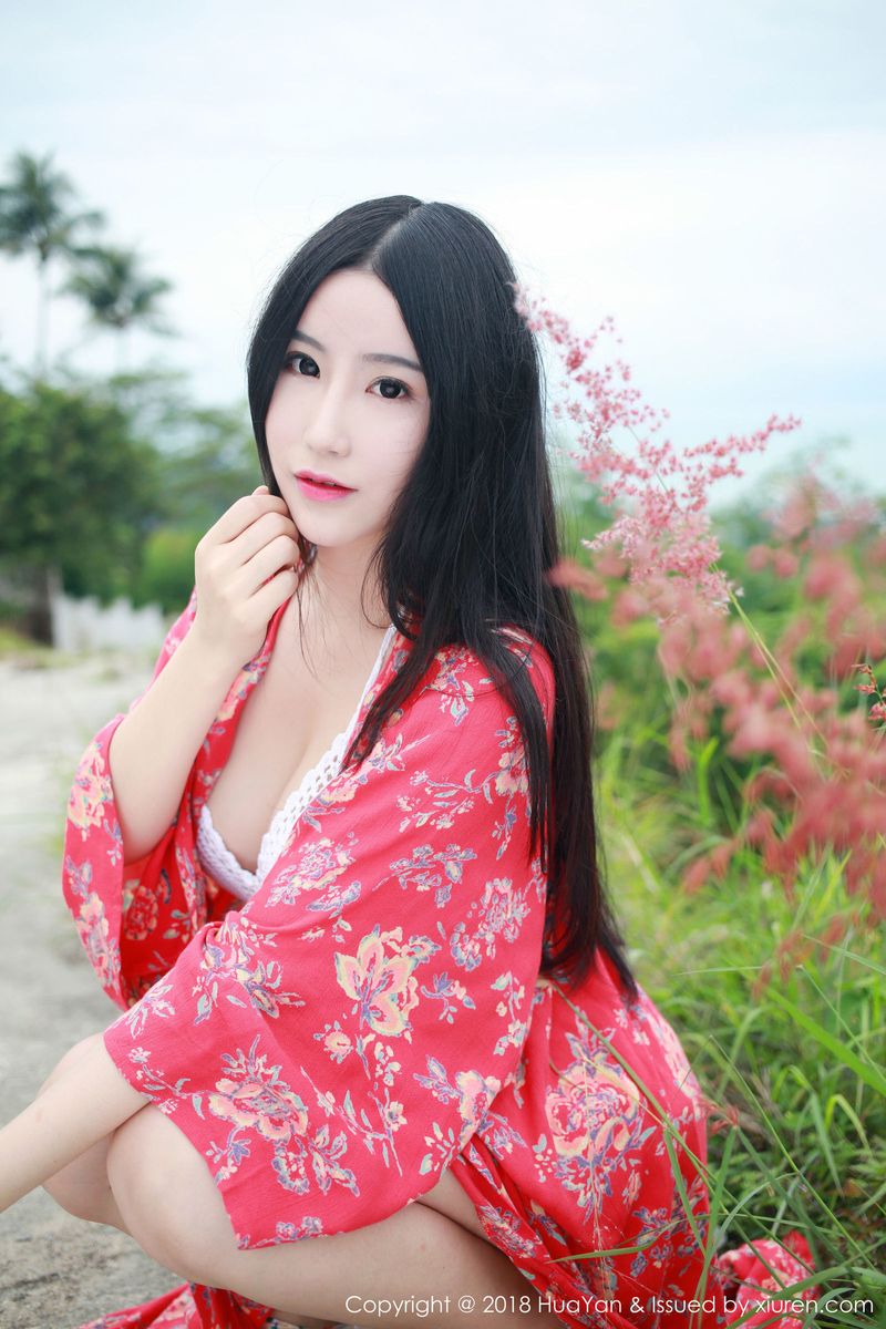 极品美女谢芷馨Sindy户外和服比基尼诱惑泰国苏梅岛旅拍