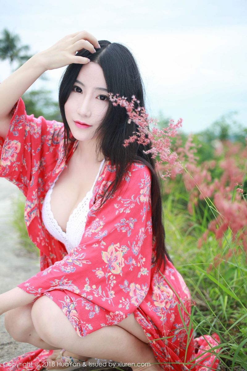 极品美女谢芷馨Sindy户外和服比基尼诱惑泰国苏梅岛旅拍