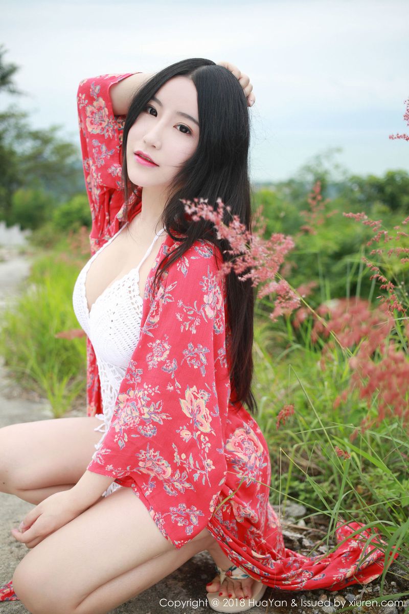 极品美女谢芷馨Sindy户外和服比基尼诱惑泰国苏梅岛旅拍