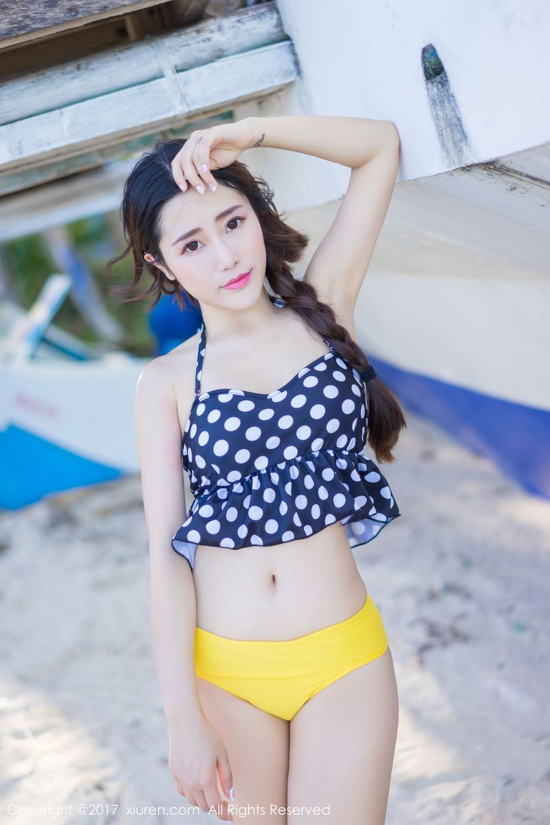 美女模特兜豆靓Youlina沙滩比基尼菲律宾长滩拍摄写真
