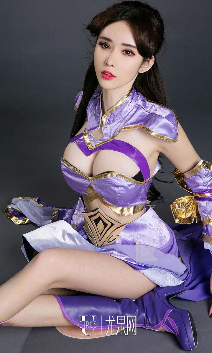性感女神萌琪琪COSPLAY王者荣耀妲己&露娜写真