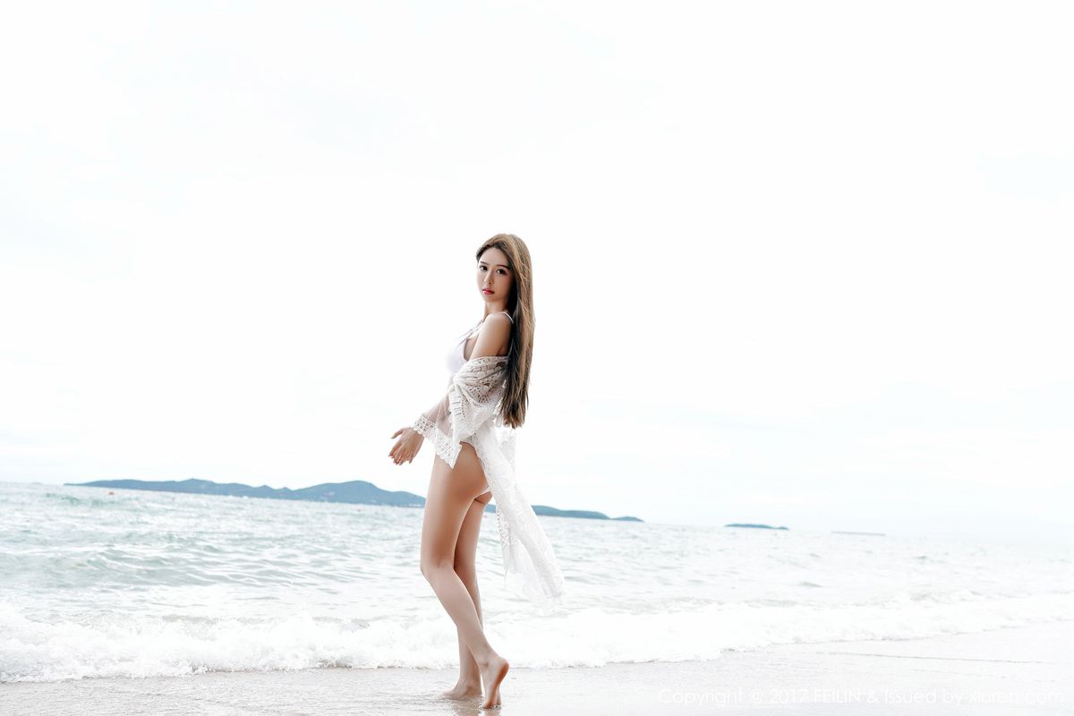 美女模特luna张静燕沙滩比基尼内衣诱惑写真 第二套