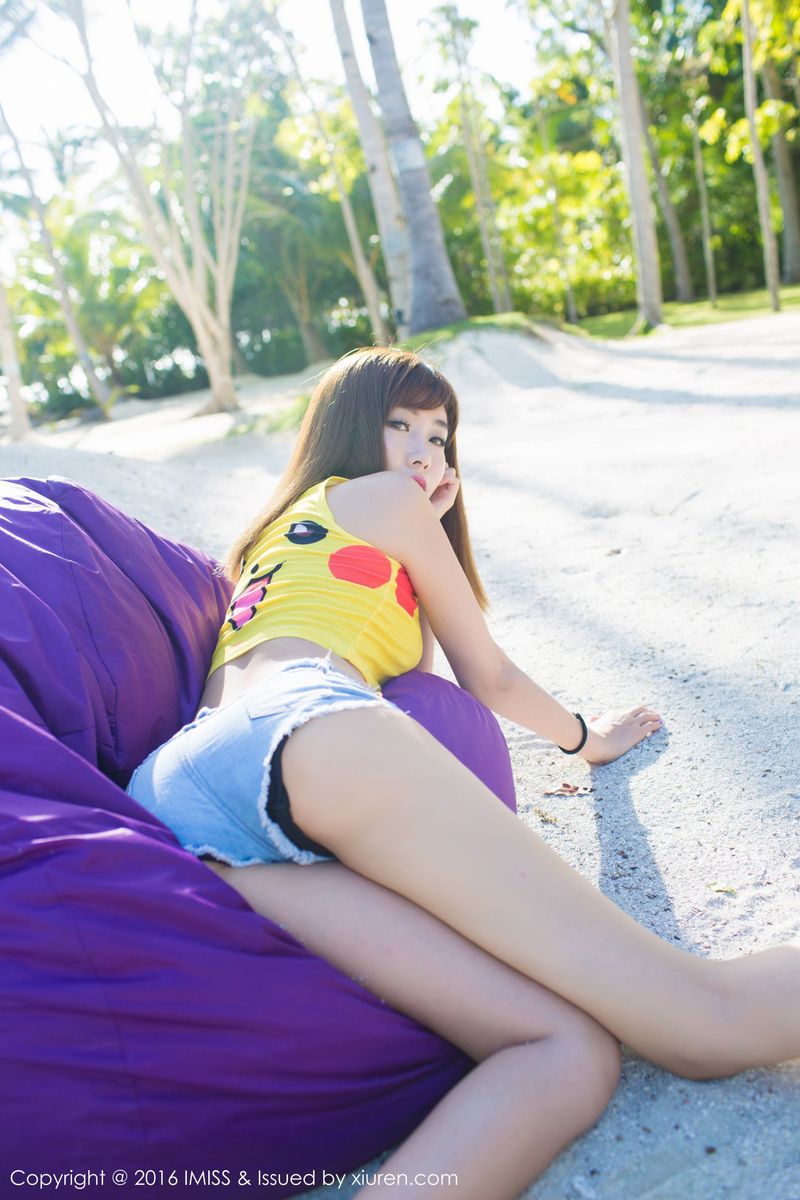 美女模特程小烦不烦可爱皮卡丘比基尼薄荷岛旅拍