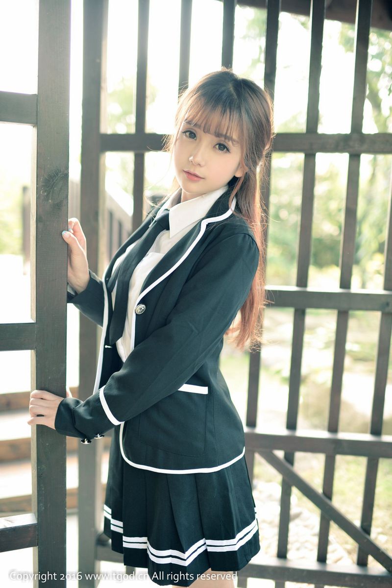 推女神萝莉教主小九Vin韩式校服小清新写真