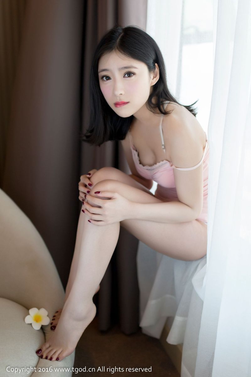 养眼美女施忆佳KITTY酱比基尼越南芽庄旅拍