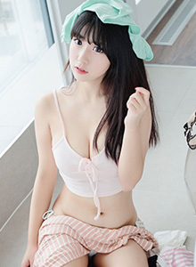 [BoLoLi波萝社] 女朋友猫九酱Sakura童颜巨乳三点式内衣诱惑美图 BOL005