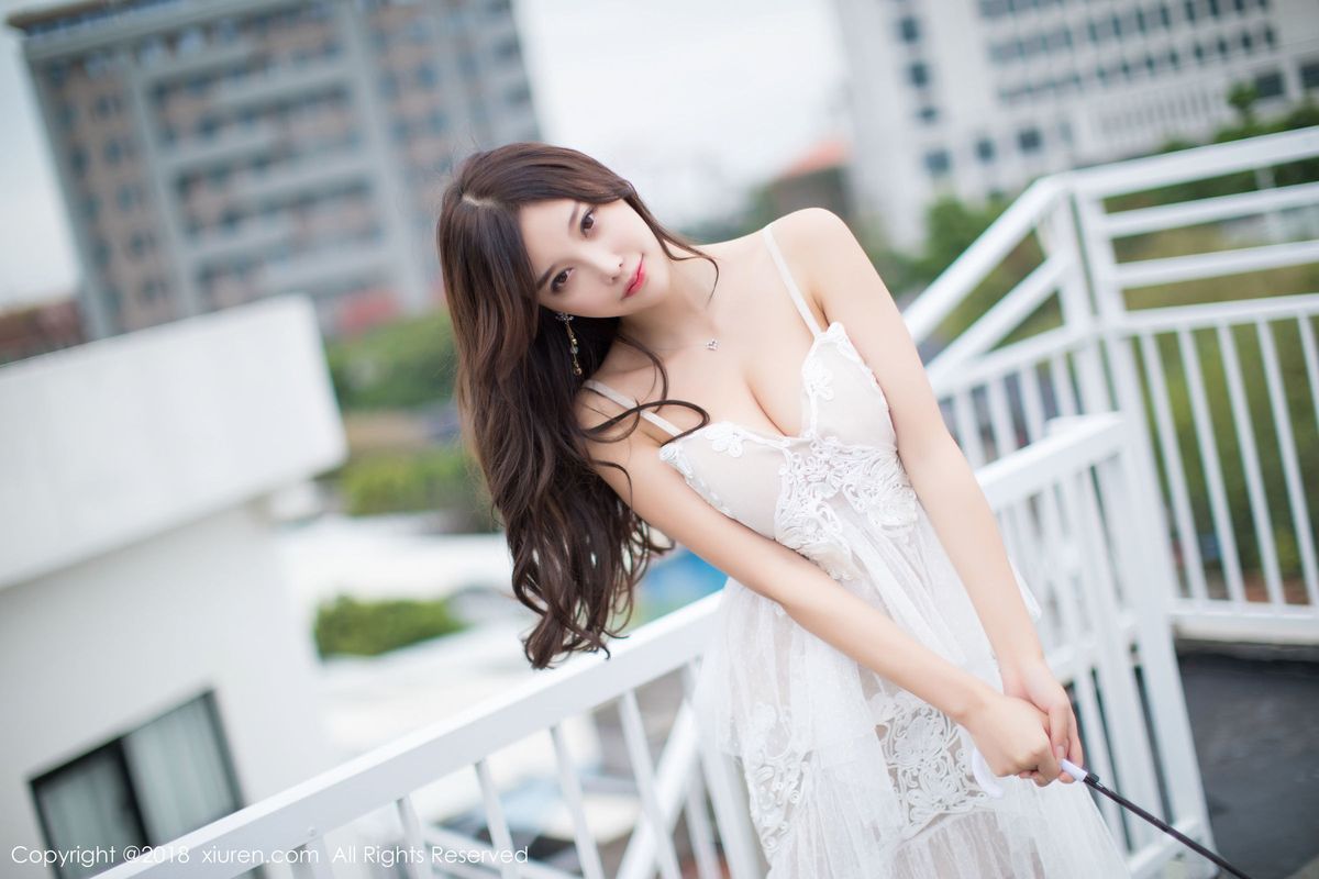 性感美女杨晨晨sugar黑丝美腿蕾丝长裙元旦特辑写真