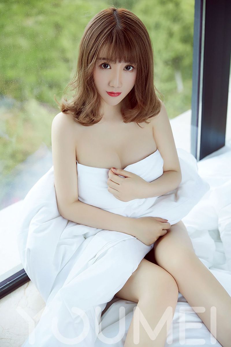 性感女神绯月樱Cherry动情の夏天吊带内衣诱惑写真
