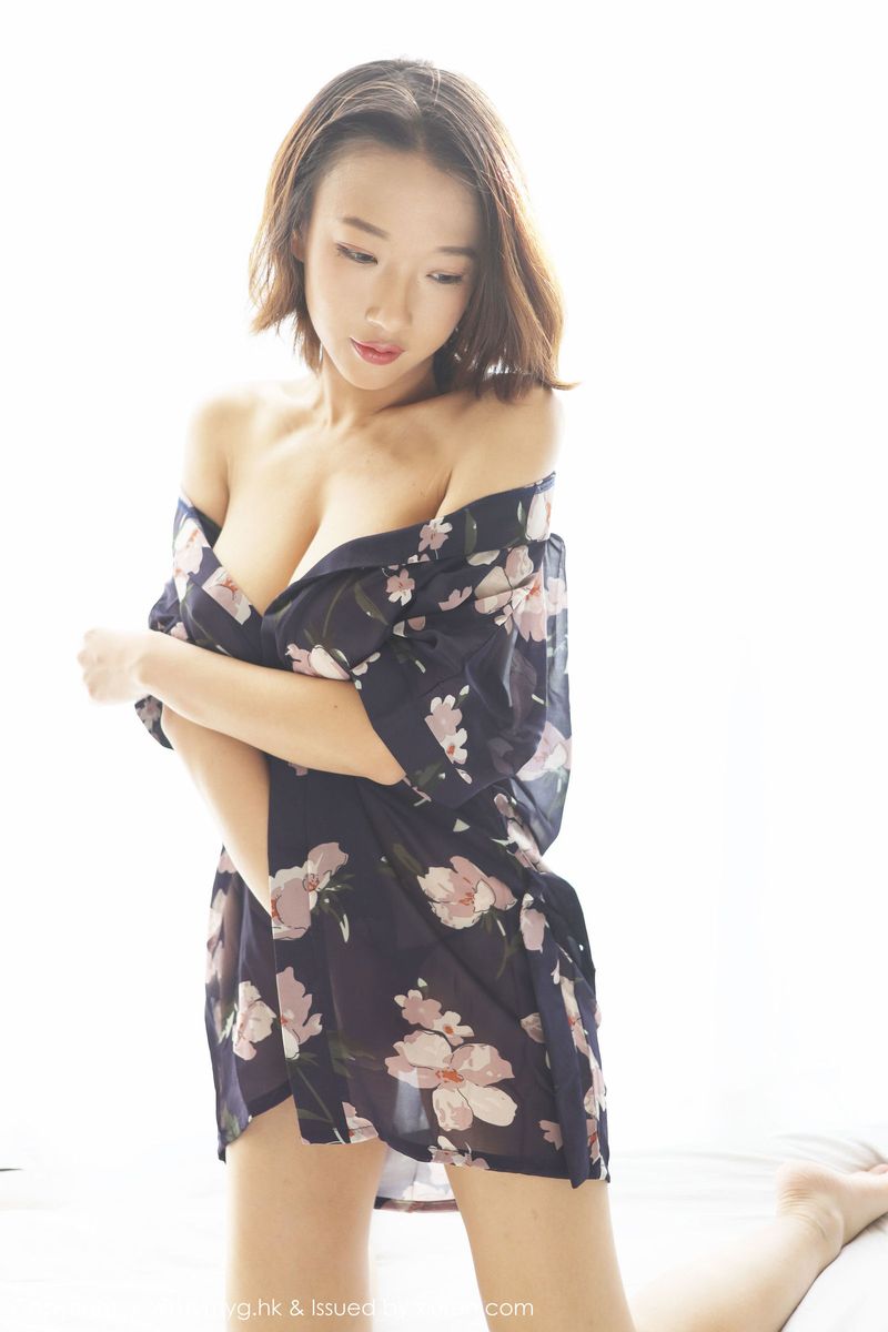 美媛馆美女模特栗子Riz情趣旗袍妩媚和服内衣诱惑写真