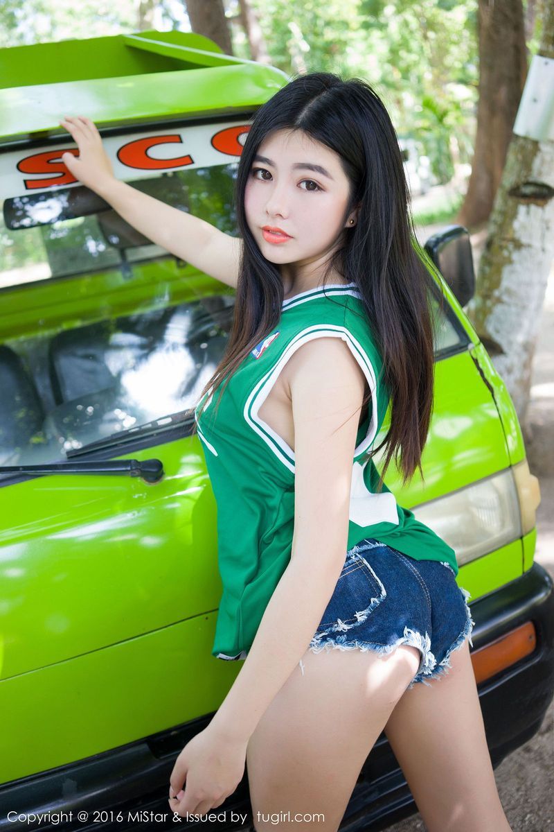 魅妍社丰满美女娜露Selena热裤球衣&透视网衣写真
