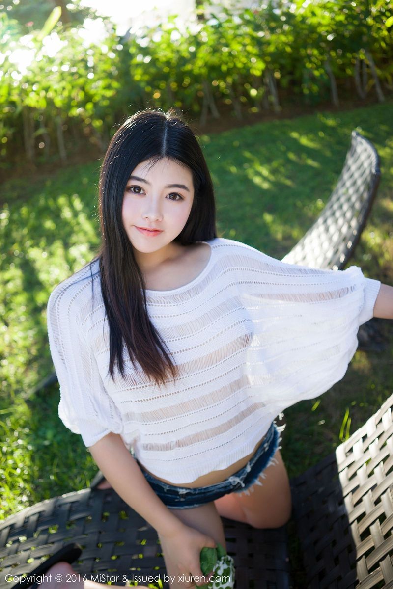 魅妍社丰满美女娜露Selena热裤球衣&透视网衣写真