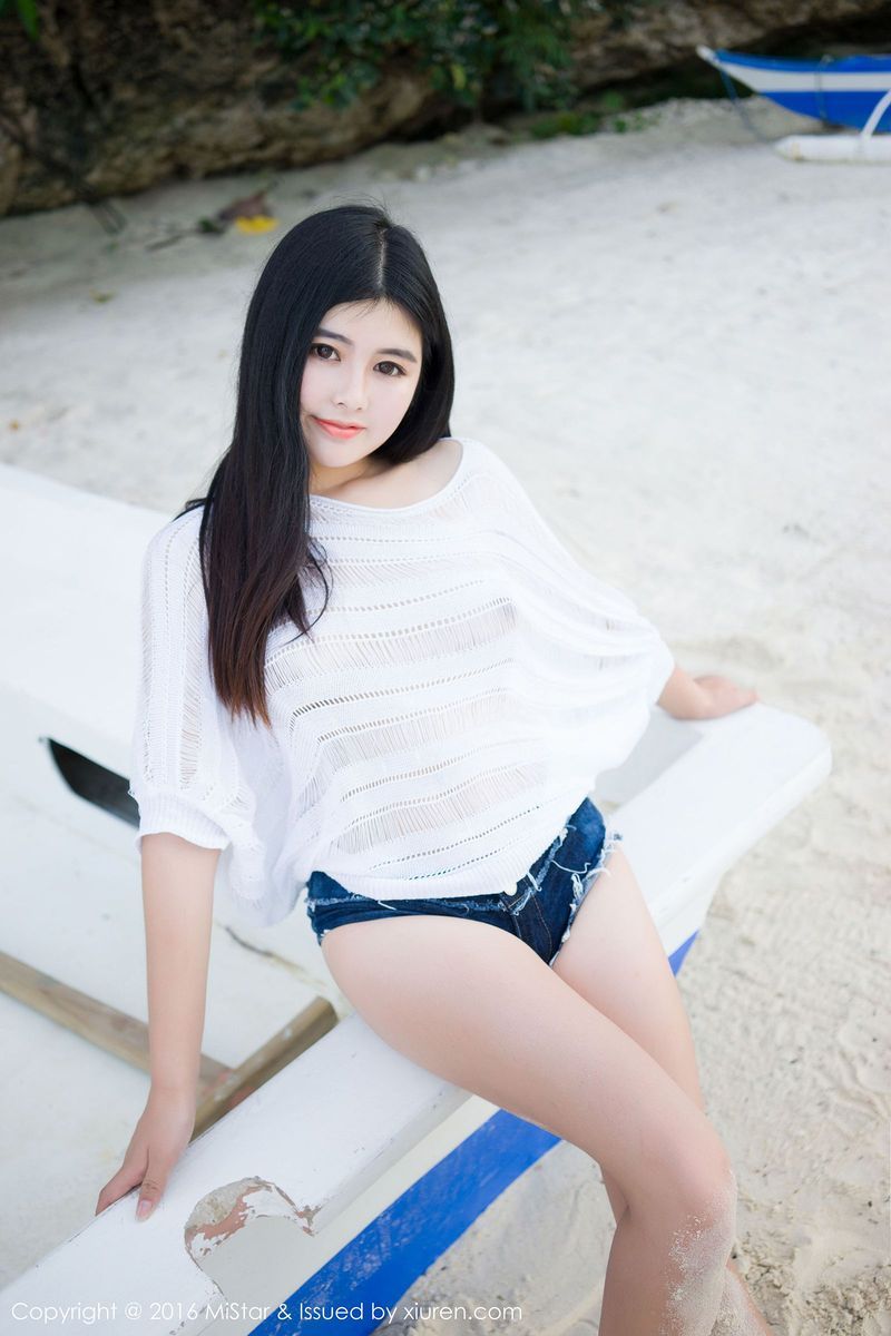 魅妍社丰满美女娜露Selena热裤球衣&透视网衣写真