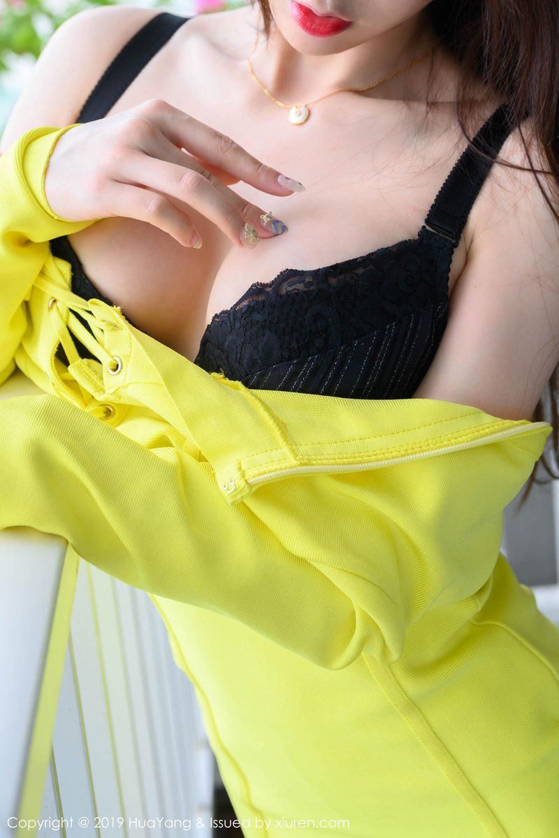 性感女神周于希dummy黄色超短裙修长美腿塞班旅拍
