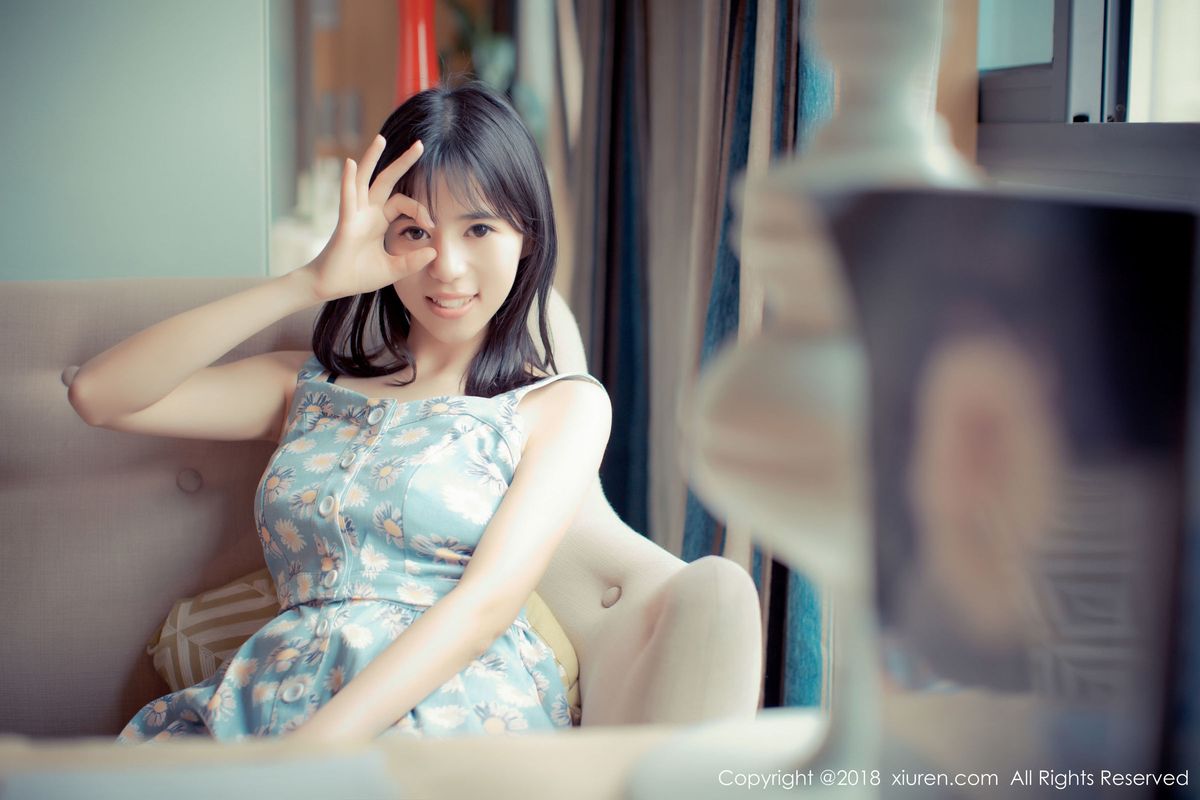 美女模特艾栗栗栗栗栗栗吖撩人姿势媚态十足私房魅惑写真