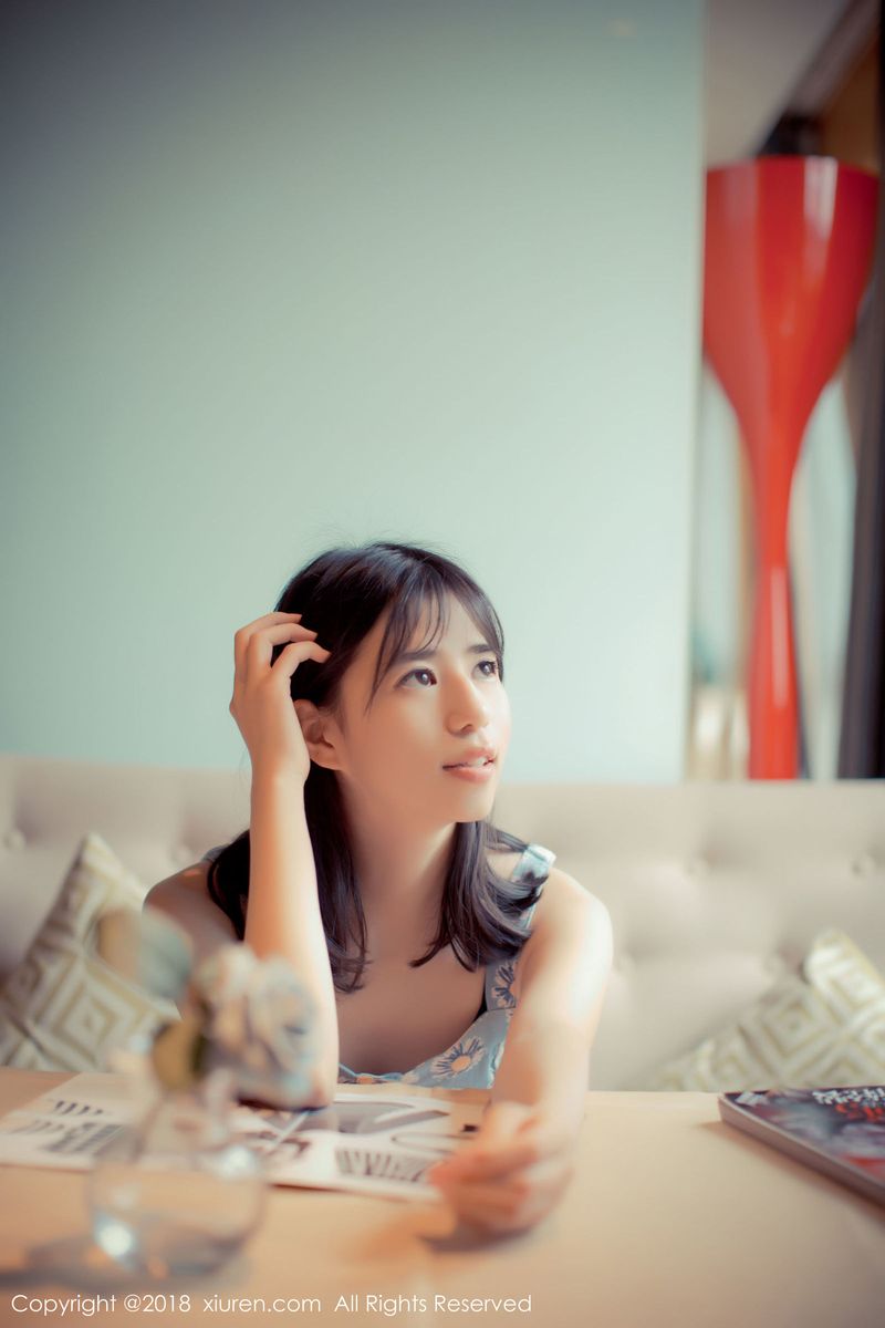 美女模特艾栗栗栗栗栗栗吖撩人姿势媚态十足私房魅惑写真