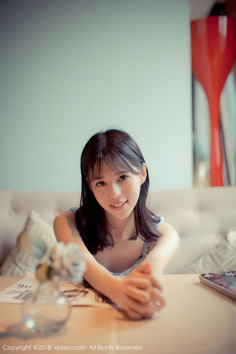 美女模特艾栗栗栗栗栗栗吖撩人姿势媚态十足私房魅惑写真