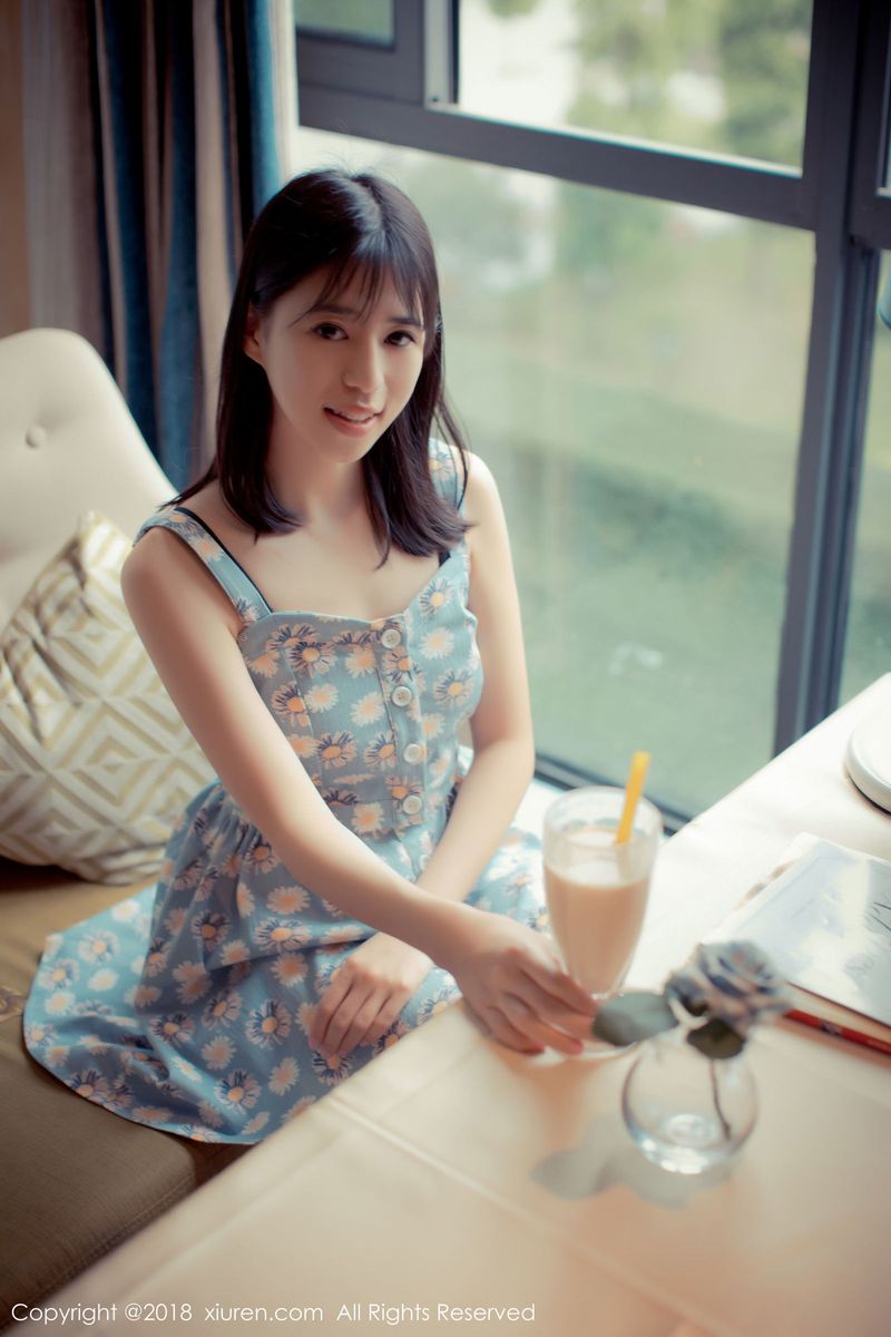 美女模特艾栗栗栗栗栗栗吖撩人姿势媚态十足私房魅惑写真
