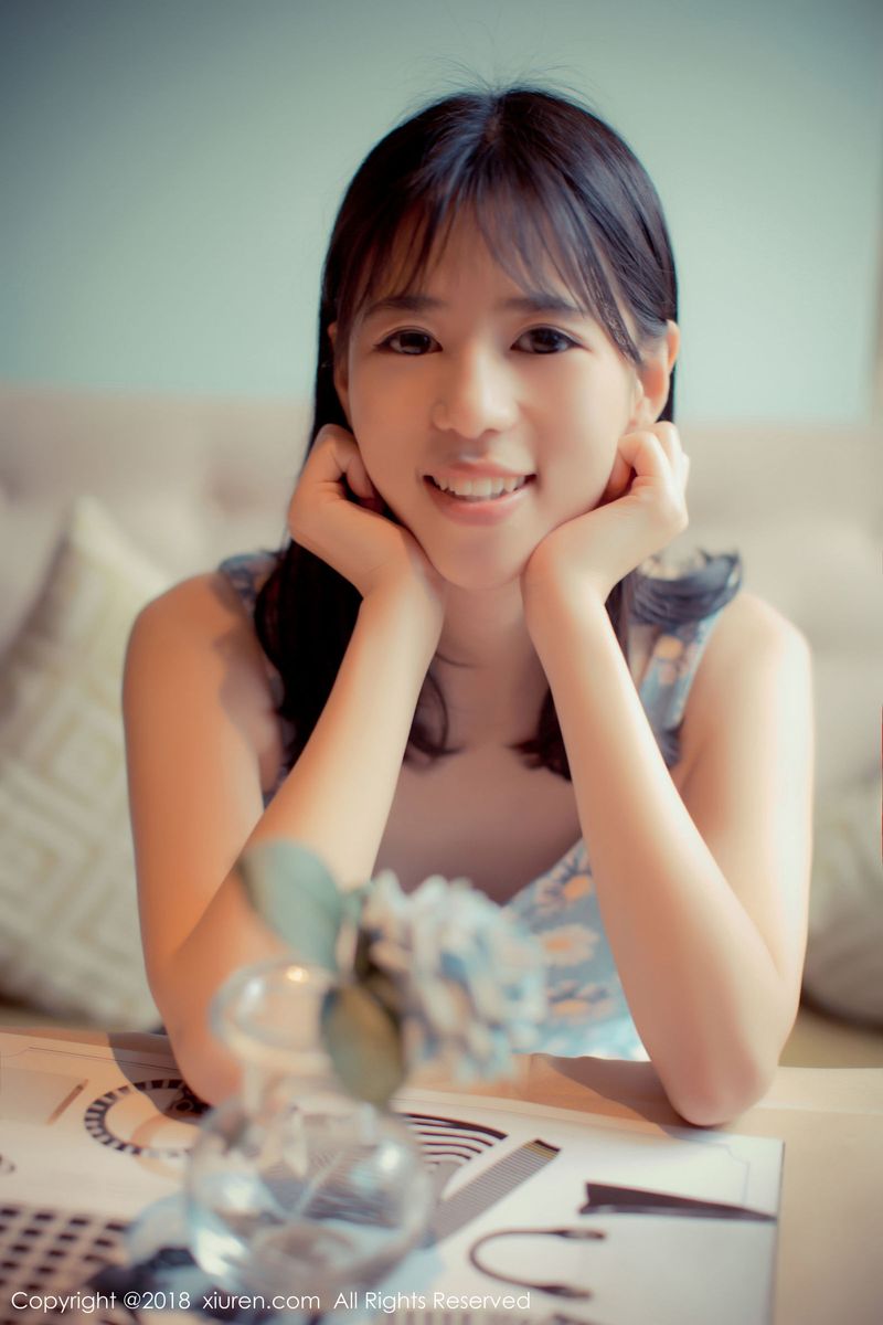 美女模特艾栗栗栗栗栗栗吖撩人姿势媚态十足私房魅惑写真