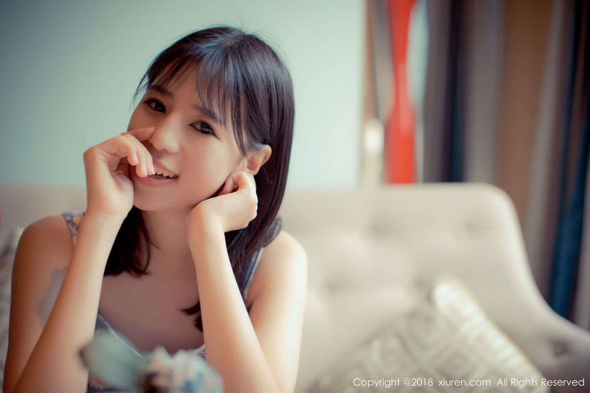 美女模特艾栗栗栗栗栗栗吖撩人姿势媚态十足私房魅惑写真
