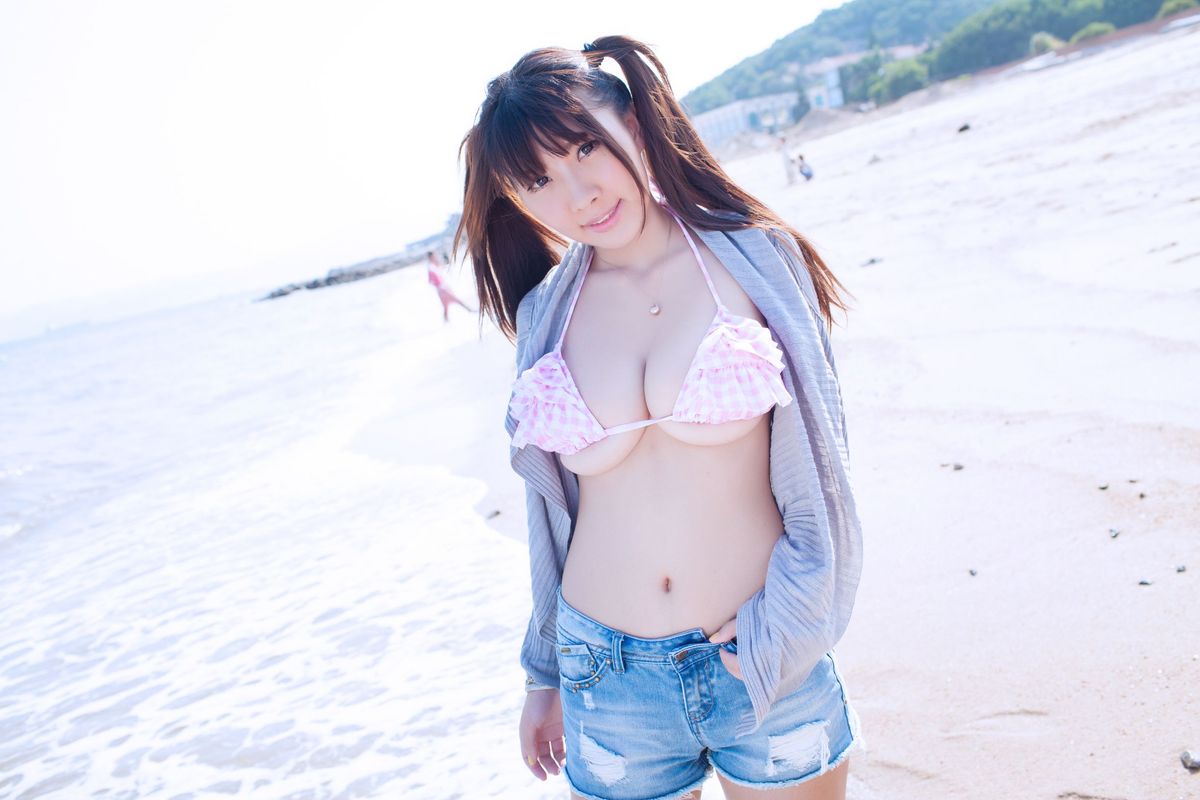 美女模特晓茜sunny童颜巨乳沙滩比基尼诱惑厦门之旅