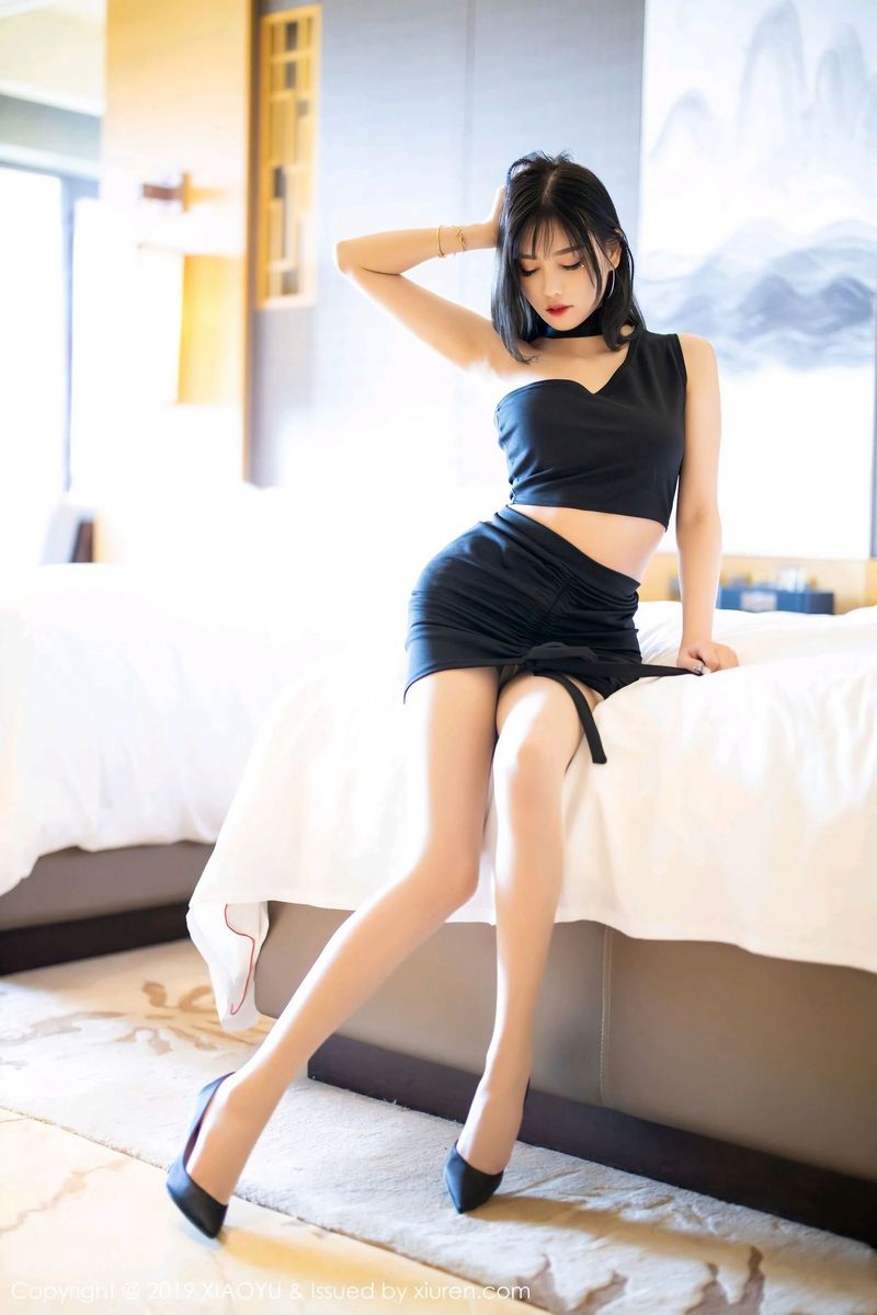 性感女神杨晨晨sugar黑丝美腿&内衣诱惑海南岛心愿旅拍