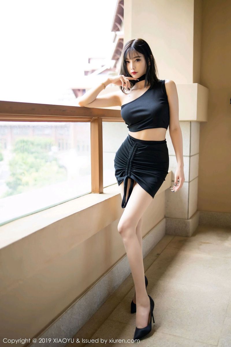性感女神杨晨晨sugar黑丝美腿&内衣诱惑海南岛心愿旅拍