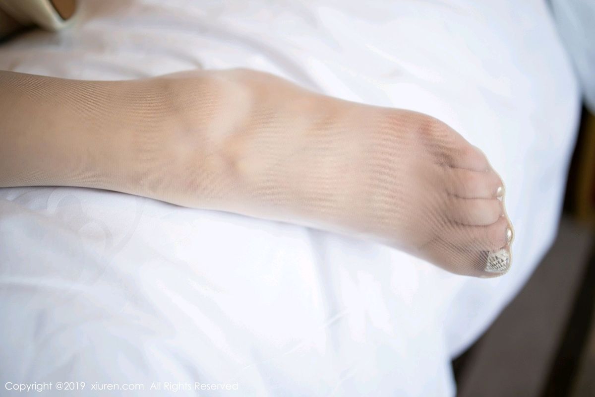 性感女神杨晨晨sugar职场OL修长美腿足量写真