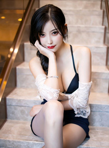 [XIUREN秀人网] 性感女神杨晨晨sugar吊裙内衣与修完美搭配极致写真 XR20191010N01717