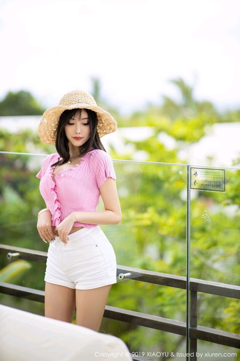 性感女神杨晨晨sugar蕾丝内衣清甜迷人娇躯心愿旅拍