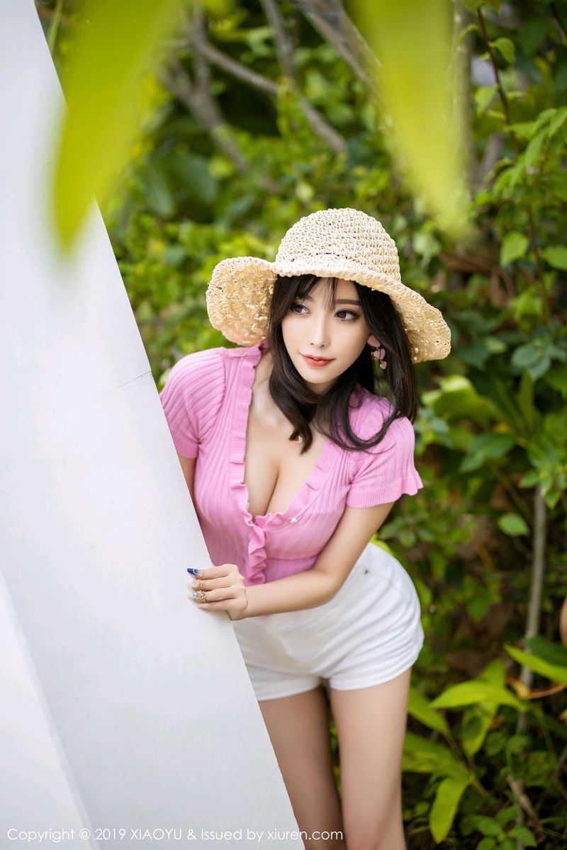 性感女神杨晨晨sugar蕾丝内衣清甜迷人娇躯心愿旅拍