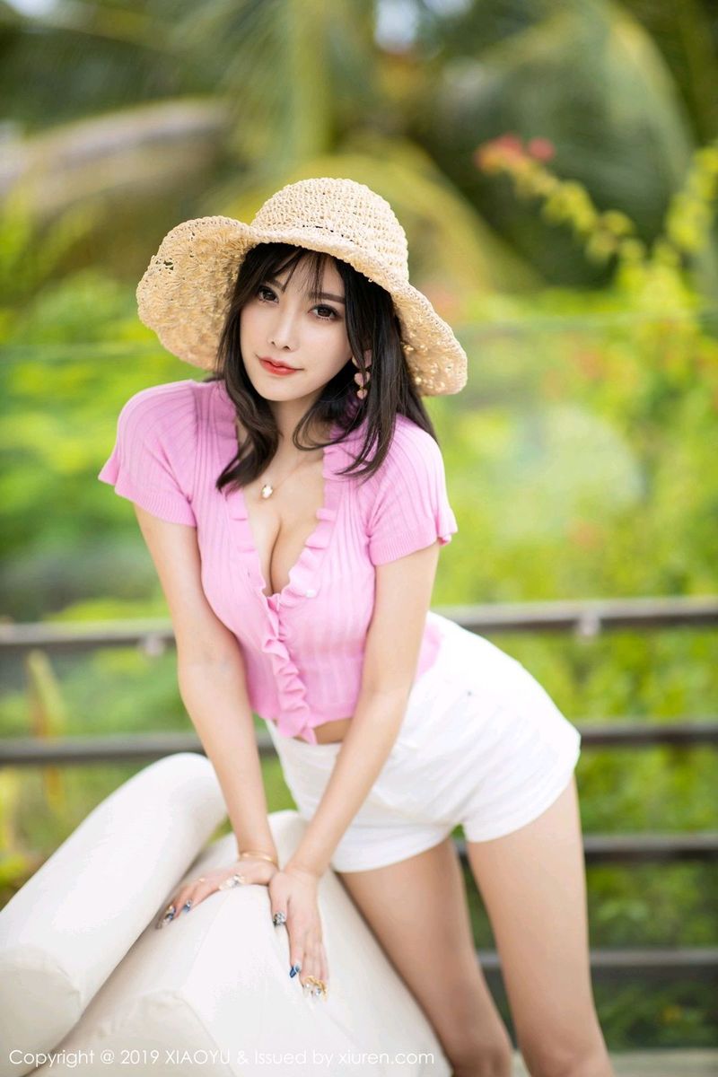 性感女神杨晨晨sugar蕾丝内衣清甜迷人娇躯心愿旅拍