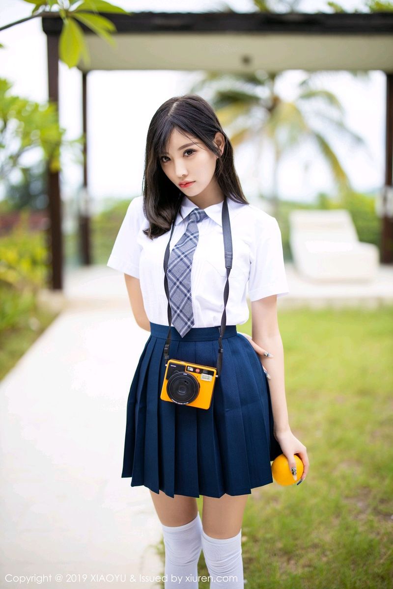 性感女神杨晨晨sugar清纯学生装&湿身内衣诱惑心愿旅拍