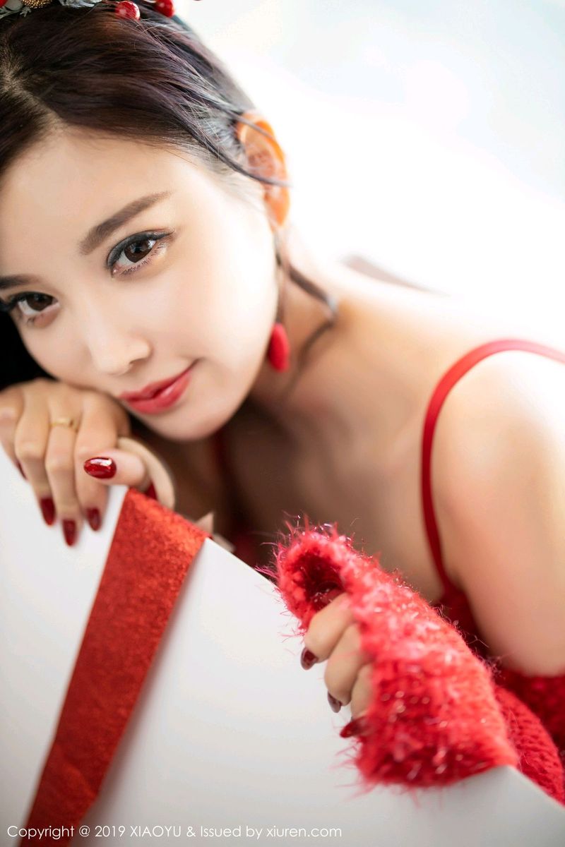 性感女神杨晨晨sugar圣诞老人内衣诱惑主题写真